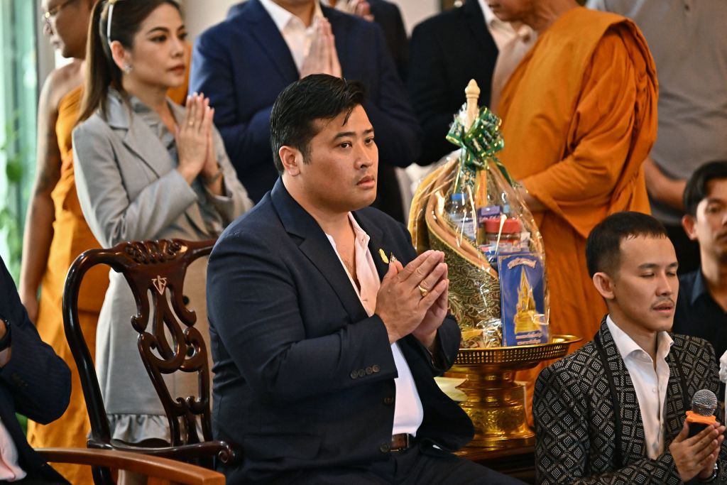 Vacharaesorn Vivacharawongse, the second-eldest son of Thai King Vajiralongkorn, visits Wat Yannawa Buddhist temple in Bangkok on 10 August, 27 years after being disowned by his father (Lillian Suwanrumpha/AFP via Getty Images)