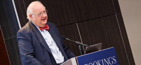 Aid and development links: DFAT bureaucracy, Islamic finance, Americans in poverty, and more