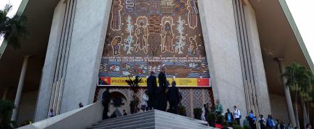 The dual roles of PNG politicians, and why they fail at both