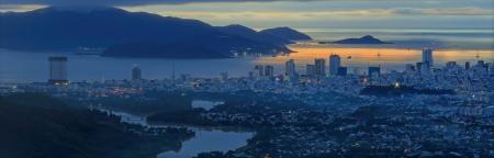 The missing middle: A political economy of economic restructuring in Vietnam