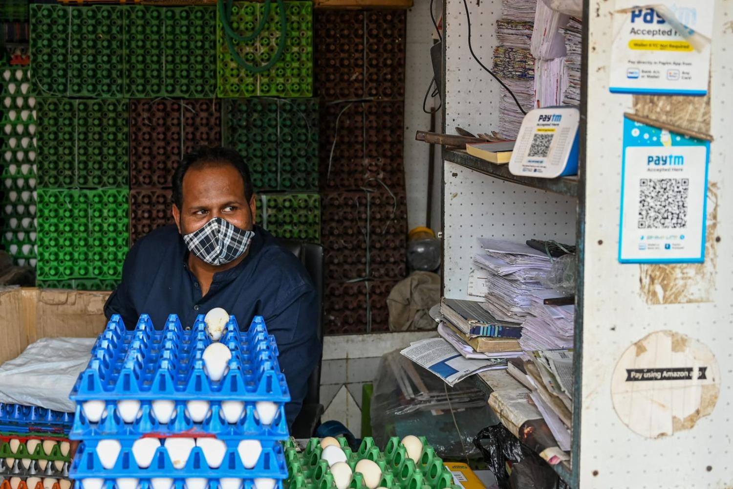 Swipe and pay, Mumbai, India (Punit Paranjpe/AFP via Getty Images)