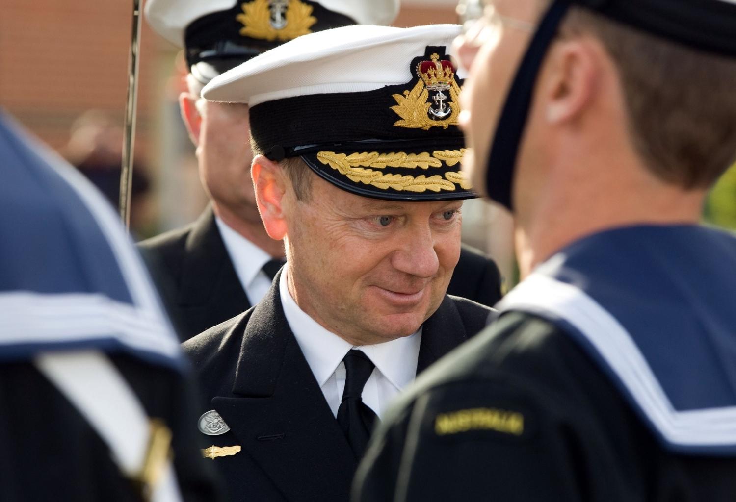 Rear Admiral James Goldrick reviews the graduates of Rankin division from HMAS Cerberus (Defence Images)