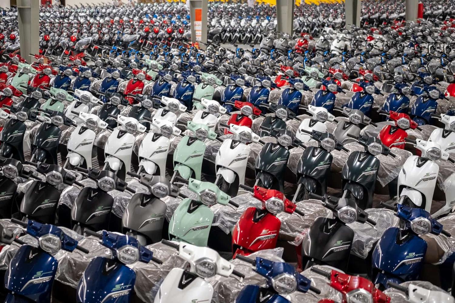 Lines of VinFast Klara and Impes electric scooters at the maker's factory in Haiphong, Vietnam ( Linh Pham/Bloomberg via Getty Images)