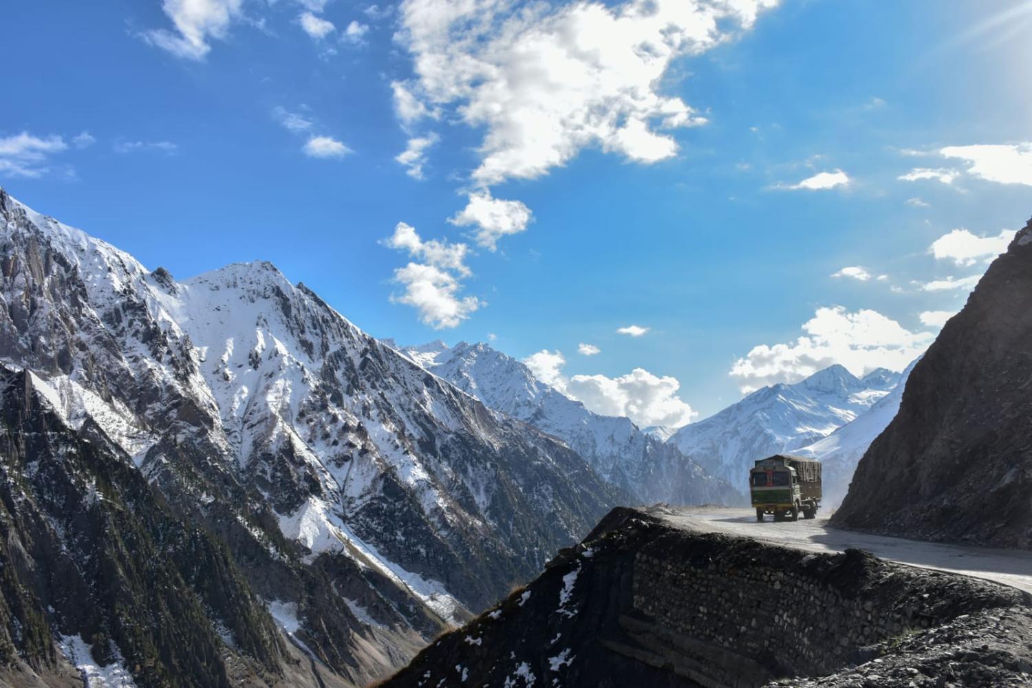 The “Mountain Pass of Blizzards” (Saqib Majeed via Getty Images)