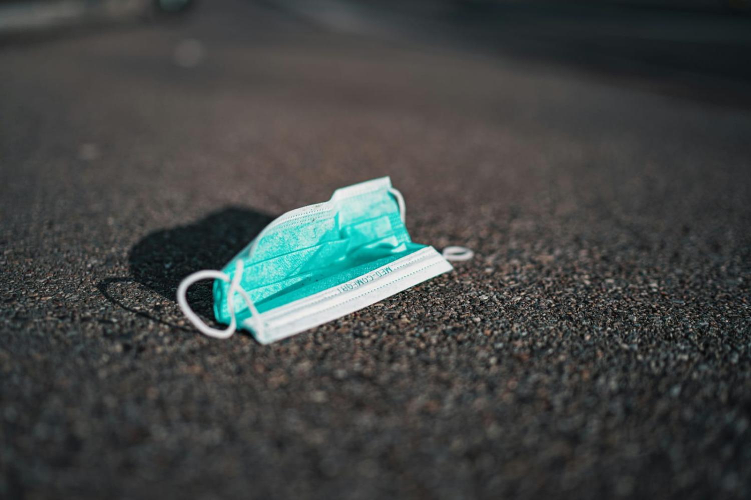 Tracking a pathogen (disease surveillance) is quite different from tracking people (Claudio Schwarz/Unsplash)