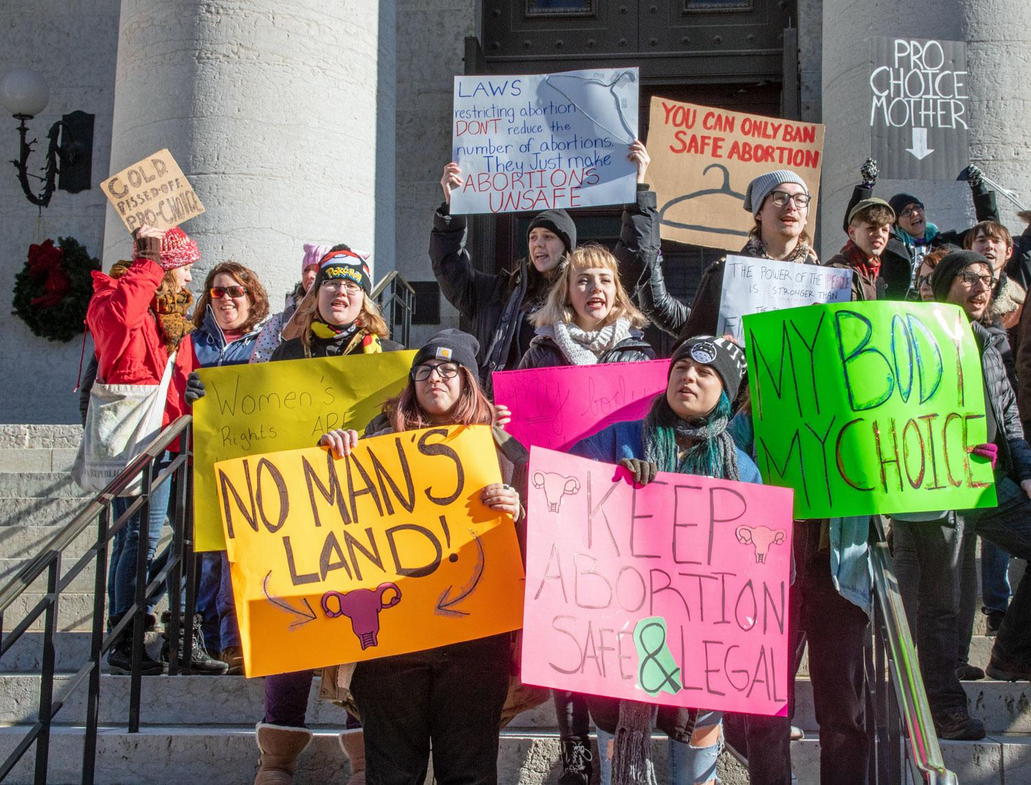 Protesters at a pro-choice rally in Columbus Ohio (Photo: Becker1999/Flickr/Creative Commons)