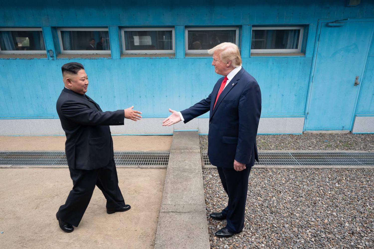 A handshake across the DMZ (White House/Flickr)