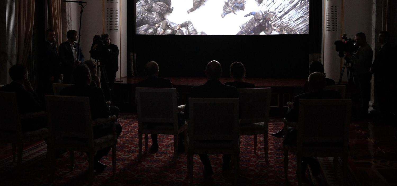 Russian President Vladimir Putin attends a film screening, November 2017 (Photo: kremlin.ru)