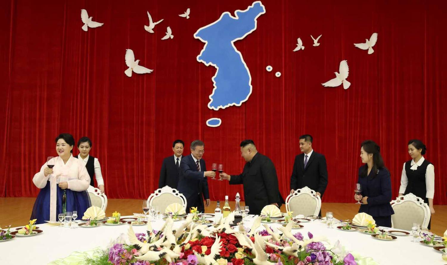 South Korea’s President Moon Jae-in toasts with North Korea’s Kim Jong-un on 18 September in Pyongyang, North Korea (Photo: Pyongyang Press Corps/Getty)