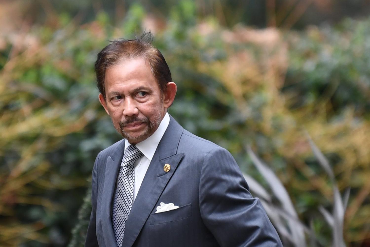 Sultan of Brunei Hassanal Bolkiah arrives at 10 Downing Street to meet British Prime Minister Boris Johnson, London, 4 February 2020 (Daniel Leal-Olivas/AFP via Getty)