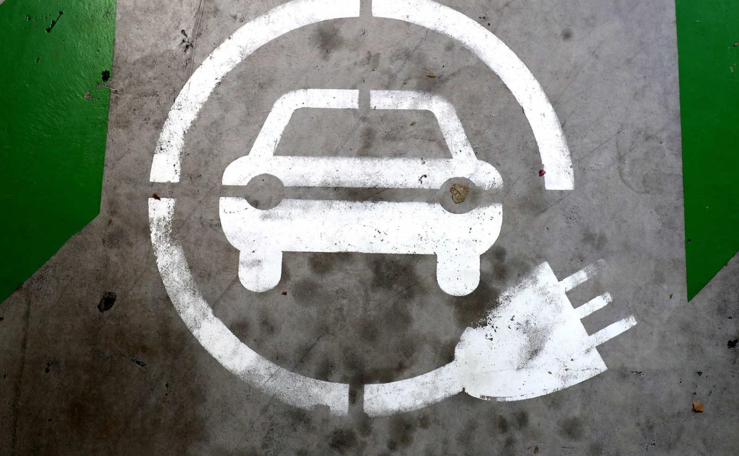 An EV charge station in Sydney (Brendon Thorne/Getty Images)