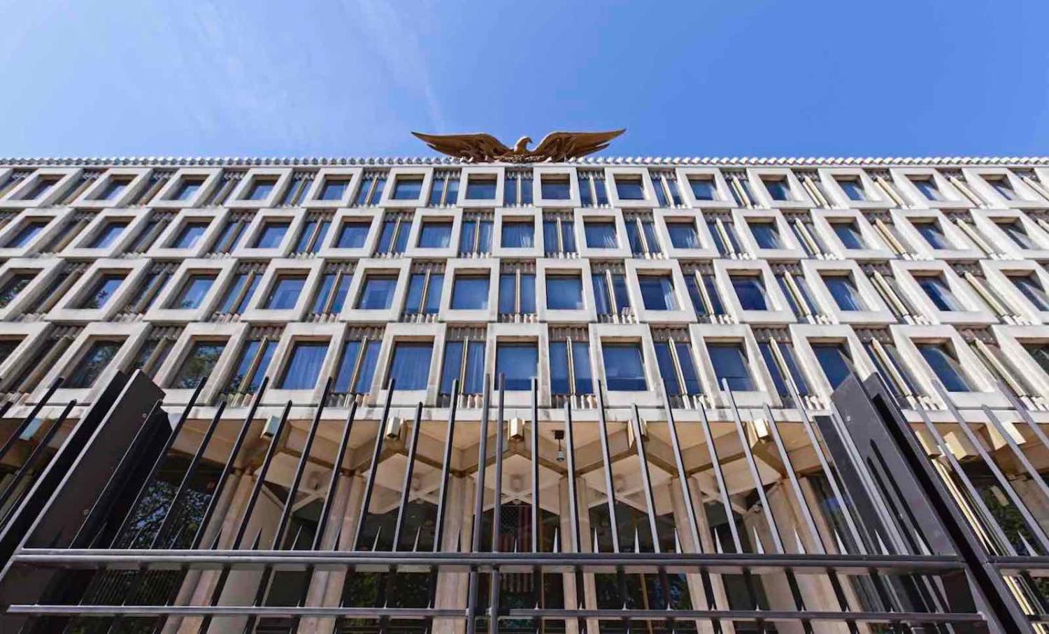 The US Embassy in London (Photo: TerryJ/Getty Images)