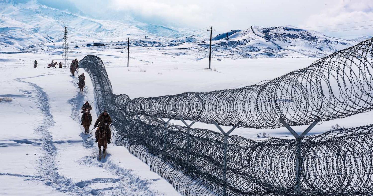 Patrolling the borderline in northwestern China (Photo: VCG via Getty)