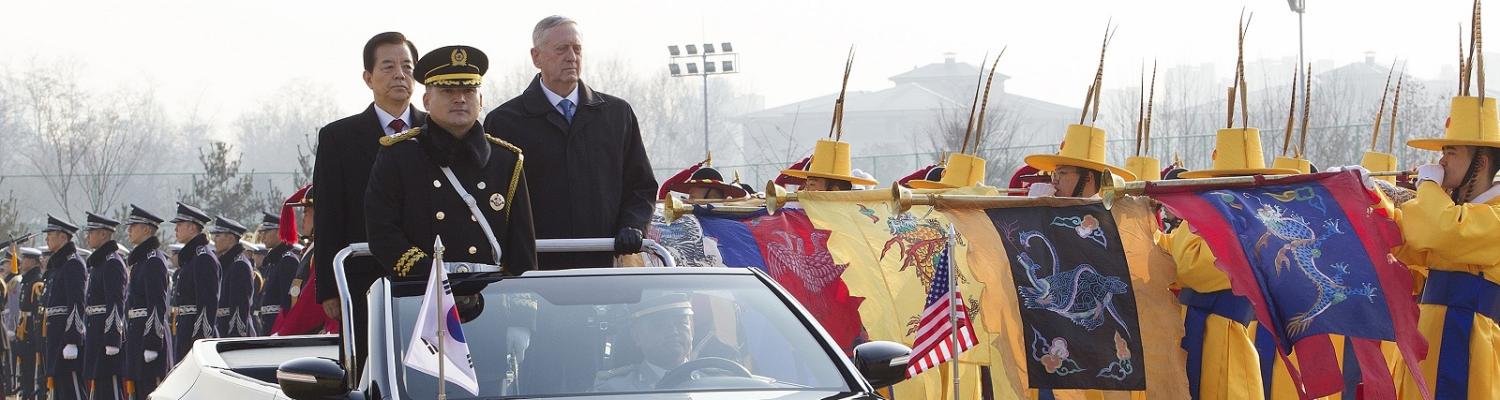US Defense Secretary James Mattis with his South Korean counterpart Han Min-Koo in Seoul on 3 February. (Photo: Kim Jong Hyun /Getty Images)