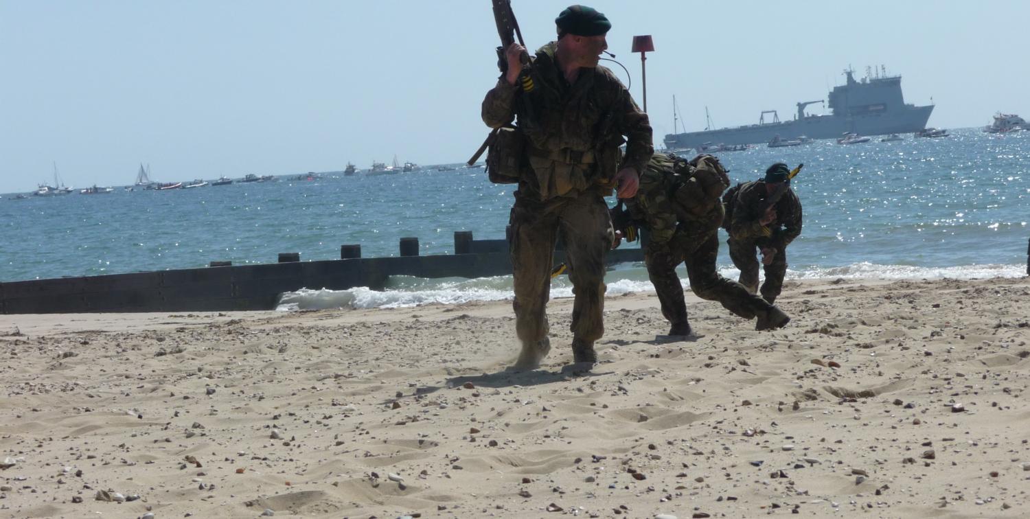 The Royal Marine Commando Display Team (Photo: Flickr/Damo1977)