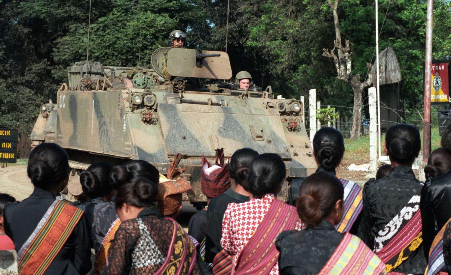 Australian Defence Force on parade in Dili, 2000 (Photo: Department of Defence)