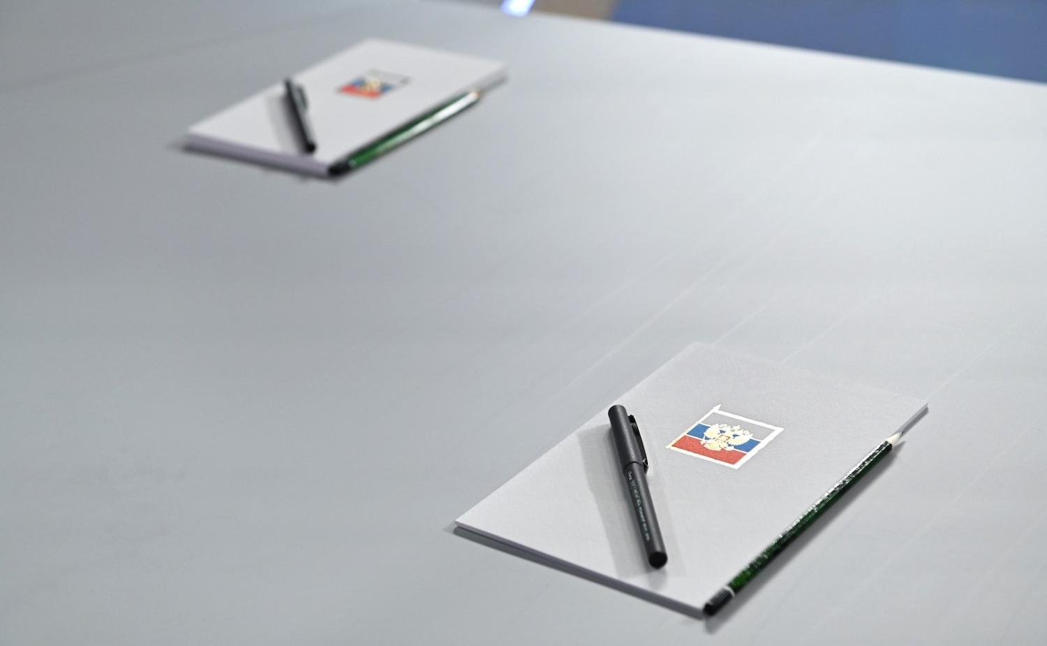 The narrative of growing pressure from the United States and its allies, seeking to contain and undermine Russia, is woven throughout the new National Security Strategy (Kremlin.ru)